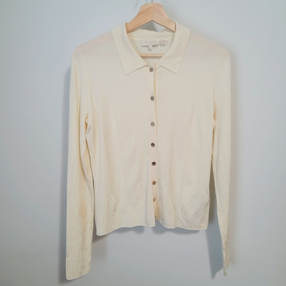 Ted Baker Green and Tan Women Shorts Bermudas - Picture 3 of 9